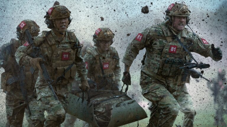 Alan Ritchson erobert Netflix mit Science-Fiction-Hit