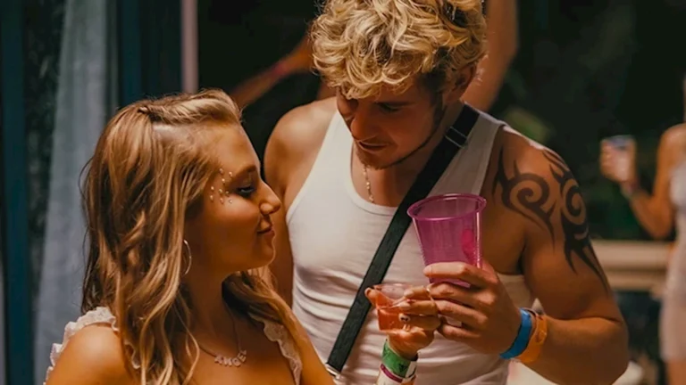 ZDF zeigt britisches Drama über Jugendtourismus auf Kreta